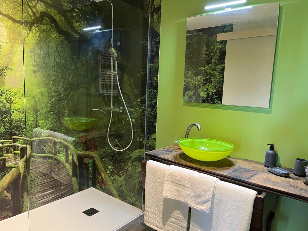 Les Portes du Coglais Maison D'Hote Avec Sauna Et Jacuzzi A La Campagne מראה חיצוני תמונה